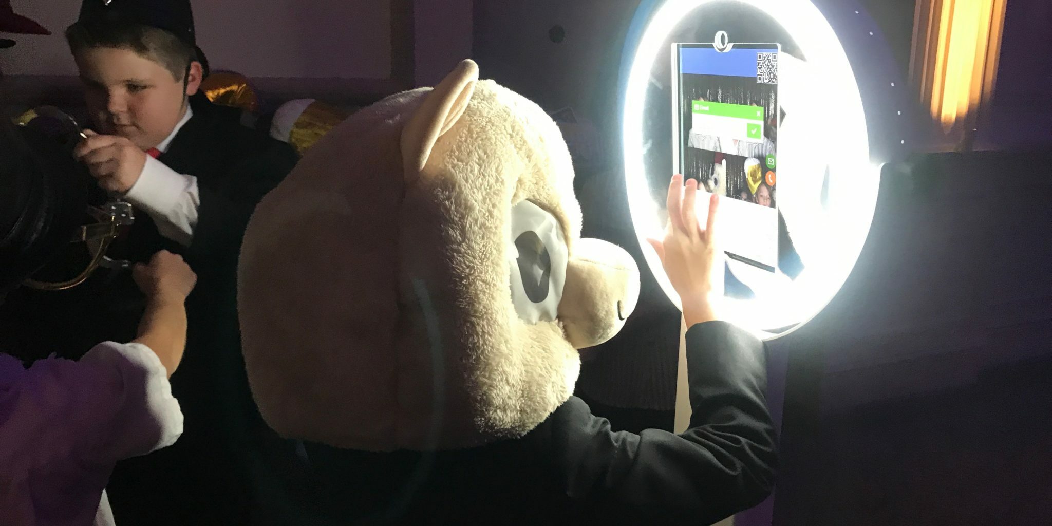Beachside Entertainment Selfie Station Beachside Entertainment Selfie Station