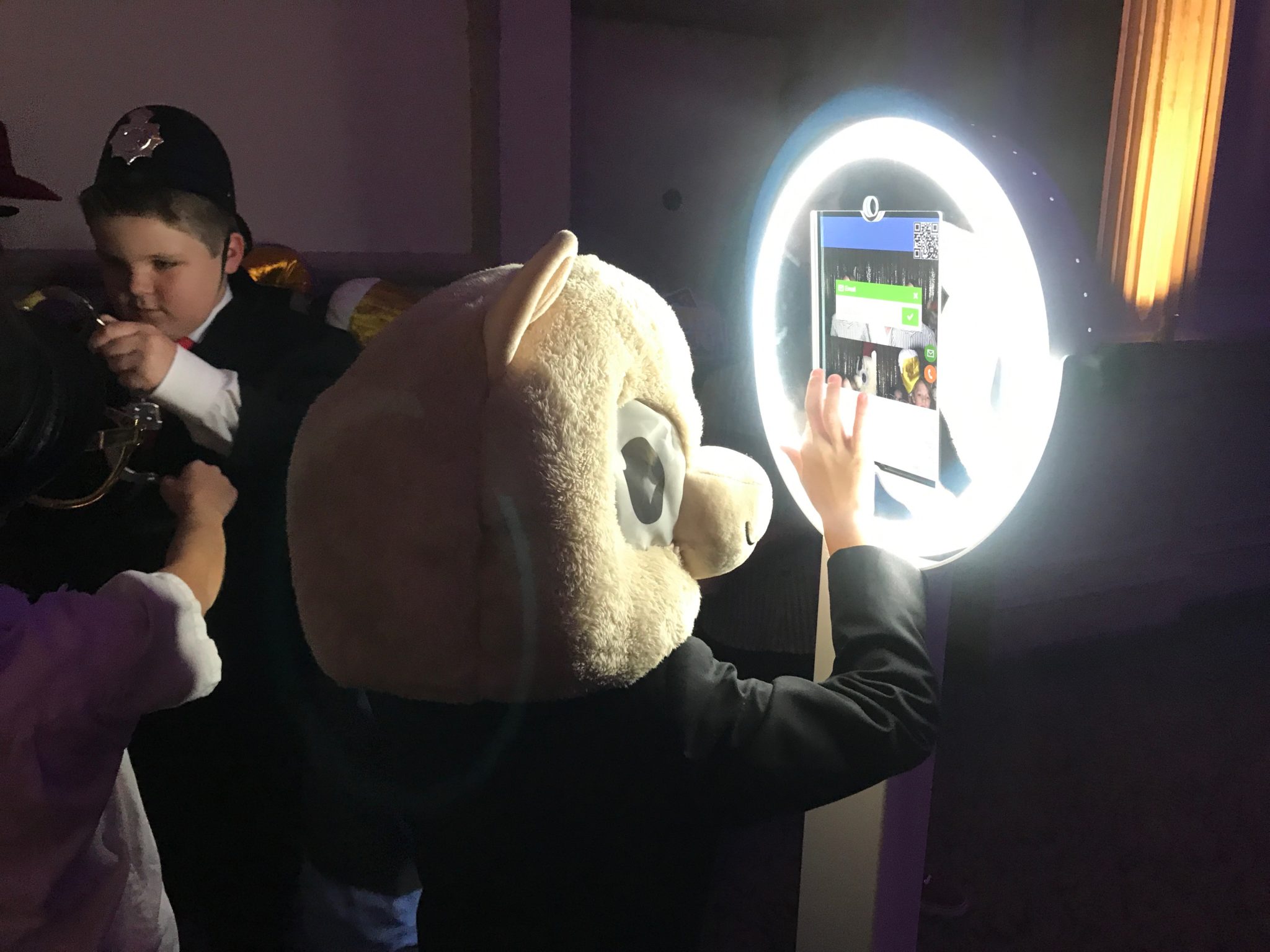 Beachside Entertainment Selfie Station Beachside Entertainment Selfie Station